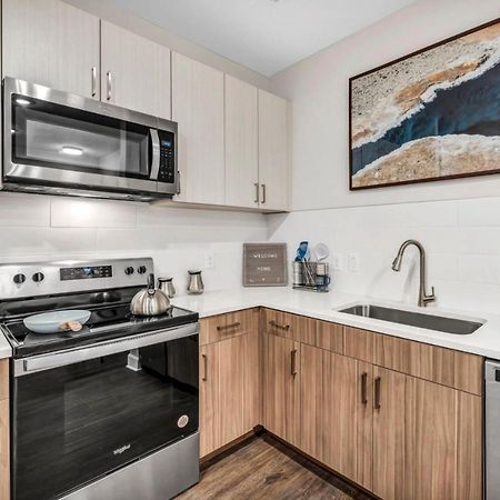 נאשוויל Spacious Castle W Gym Pool Free Parking I Walk To Dowtown N Broadway מראה חיצוני תמונה
