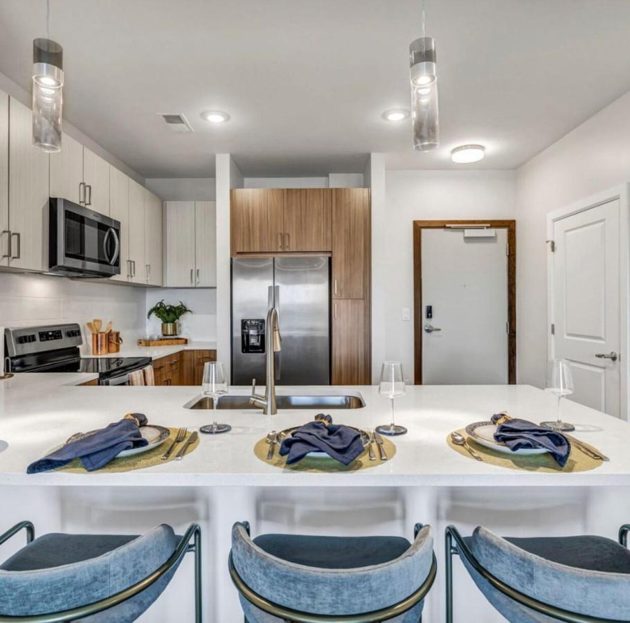 נאשוויל Spacious Castle W Gym Pool Free Parking I Walk To Dowtown N Broadway מראה חיצוני תמונה