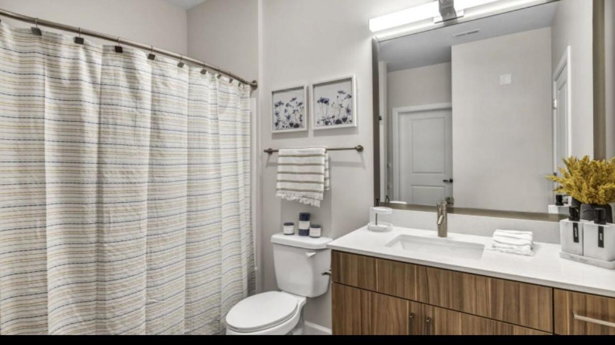נאשוויל Spacious Castle W Gym Pool Free Parking I Walk To Dowtown N Broadway מראה חיצוני תמונה